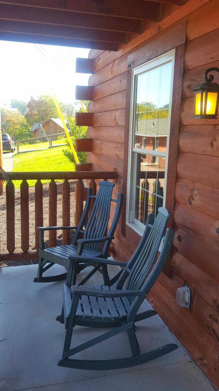 Amish Blessings Cabins Millersburg Exterior photo